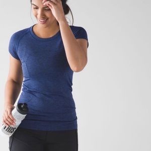 Lululemon Dark Blue Swiftly Tech Short Sleeve Shirt